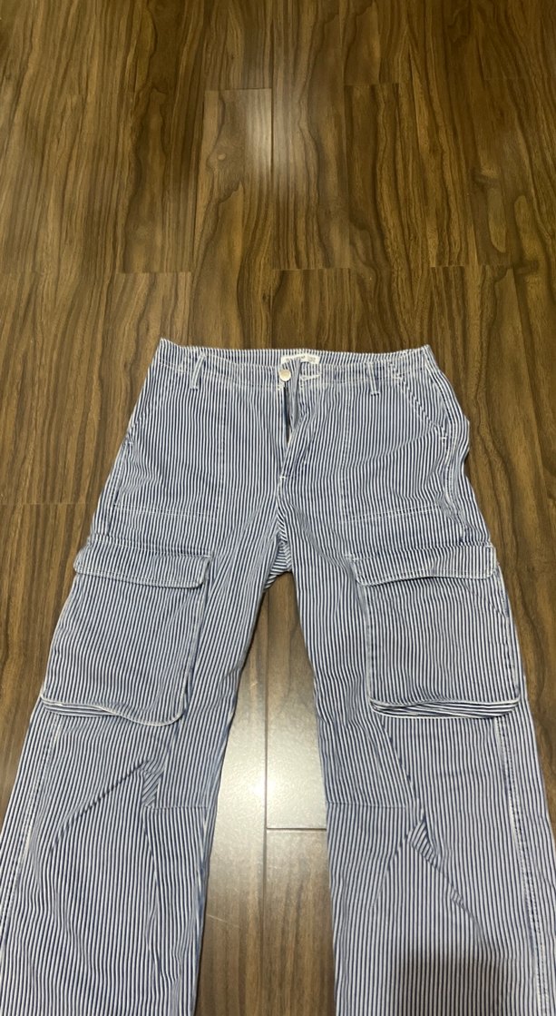 Stradivarius Lacivert Çizgili Rahat Kesim Kot Pantolon - Görsel 3