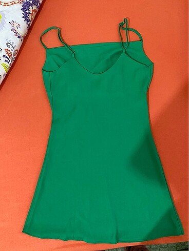 m Beden yeşil Renk İp askılı mini elbise