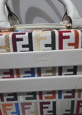 Renkli Baskılı Fermuarlı Kadın Çantası - Görsel 3