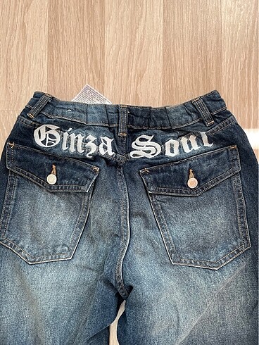 Bershka Jean