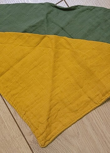 2li Muslin bebek mama önlüğü 