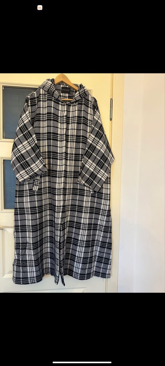 Kapüşonlu Ekose Desenli Gri Bornoz - Görsel 2