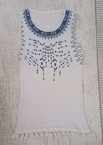 Nakışlı Boncuklu Bohem Beyaz Kolsuz Kadın Üstü