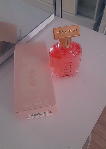 Hugo Boss Hugo Boss The Scent Kadın Parfümü 100 ml