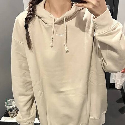 nike sweatshirt