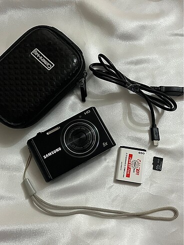 Samsung dijital fotoğraf makinesi HD