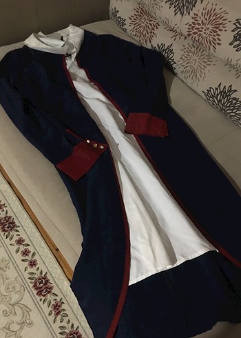 Bordo Uzun Kollu Kadın Mezuniyet Elbisesi - Görsel 4