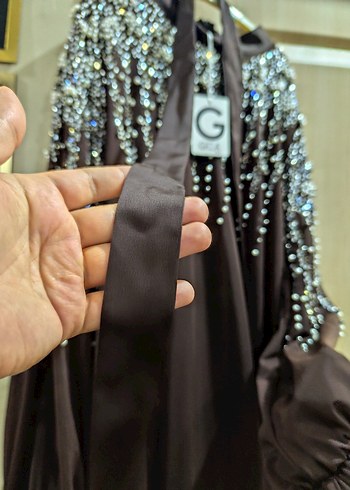 Boncuk İşlemeli Uzun Kollu Uzun Elbise - Görsel 4