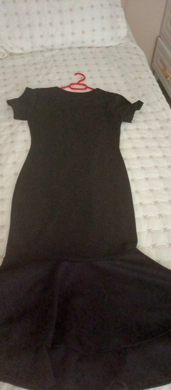 Siyah V Yakalı Uzun Gotik Elbise - Görsel 3