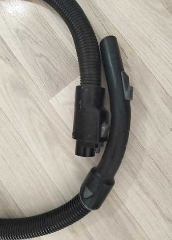 Siyah Süpürge Hortumu karcher - Görsel 3