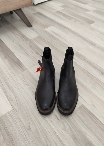 İnci marka orijinal deri bot - Görsel 7