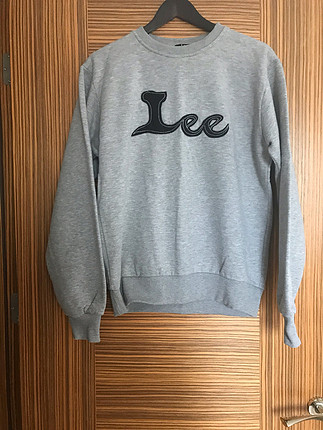 xl Beden Lee sweat