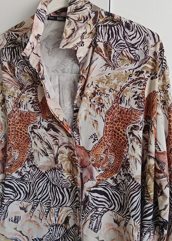 m Beden Bohem Uzun Kollu Zebra Desenli Gömlek