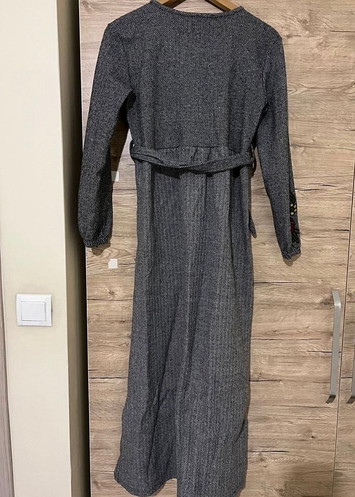 kol işleme detaylı günlük elbise - Görsel 2