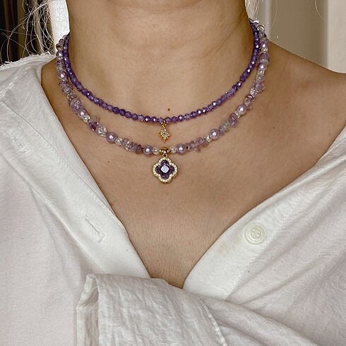 Purple kolye