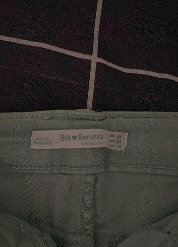 s Beden Bershka şort 