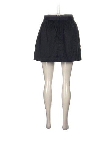 38 Beden Stradivarius Mini Etek %70 İndirimli.