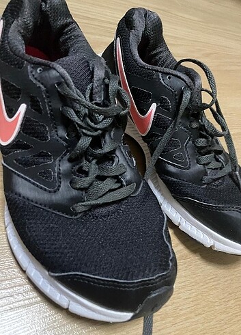 Nike kadın spor ayakkabı 