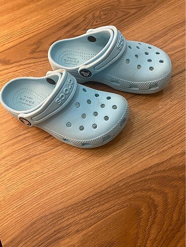 Crocs terlik