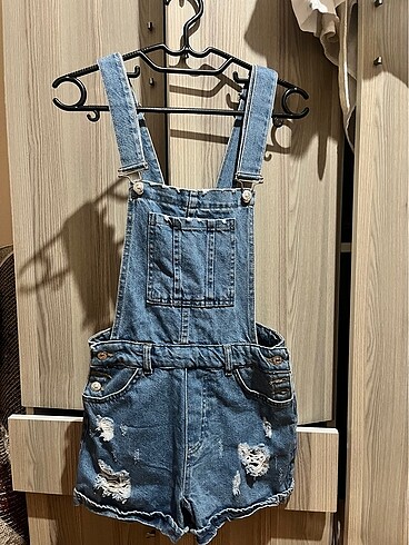 Pull and Bear Kot salopet