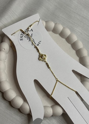 Altın Renkli Zincir Detaylı Bohem El Zinciri - Görsel 3