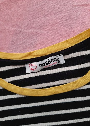 Siyah Çizgili Kadın Tişört - Görsel 3