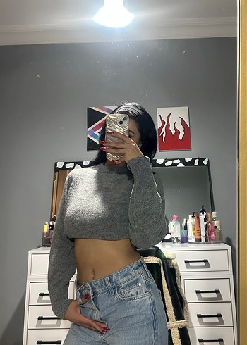 Gri Yüksek Yakalı Crop Triko - Görsel 2