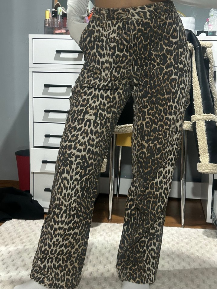 Kahverengi Leopar Desenli Bol Kesim Kadın Pantolon - Görsel 2