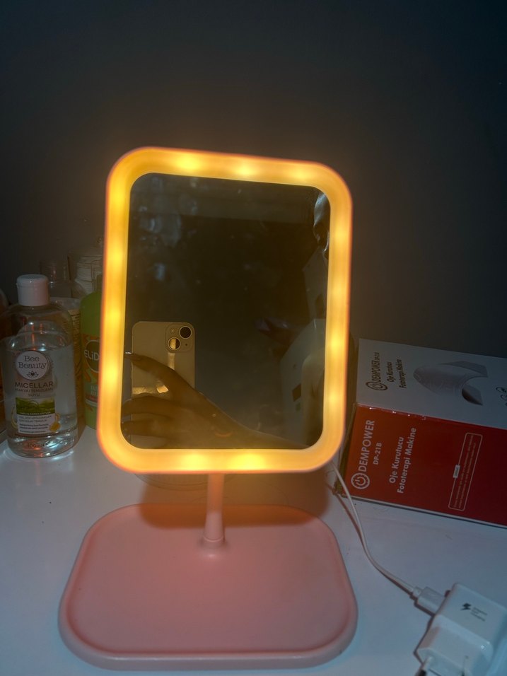 Pembe Ayaklı Masaüstü Ayna - Görsel 3