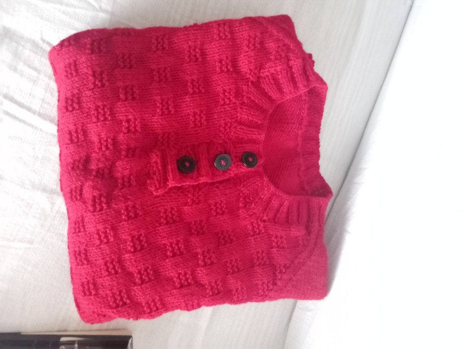 Kırmızı el örgüsü  Erkek Çocuk Kazak reglan kollu.Yeni . - Görsel 3