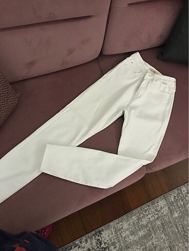 Mavi jeans kot pantolon(25/27 ölçüleri)