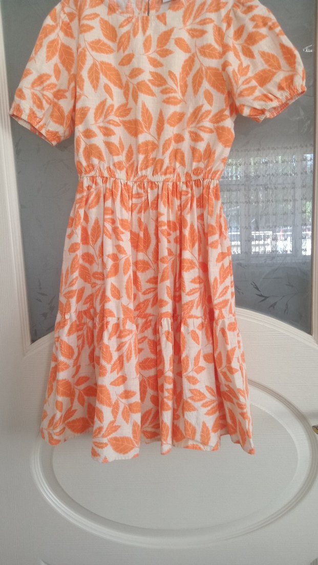 Turuncu Yaprak Desenli Kısa Kollu kız çocuk elbise - Görsel 3