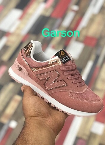 New balance bayan spor ayakkabı 