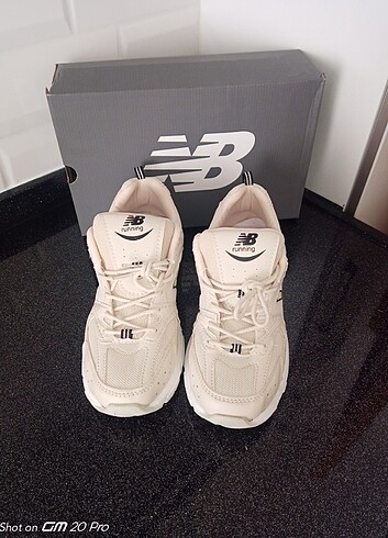 New balance nb 530 yürüyüş ayakkabısı 