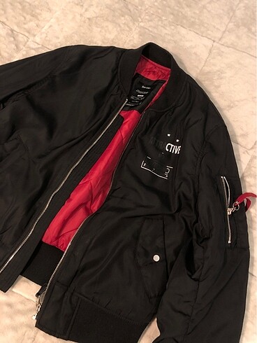 bomber mont