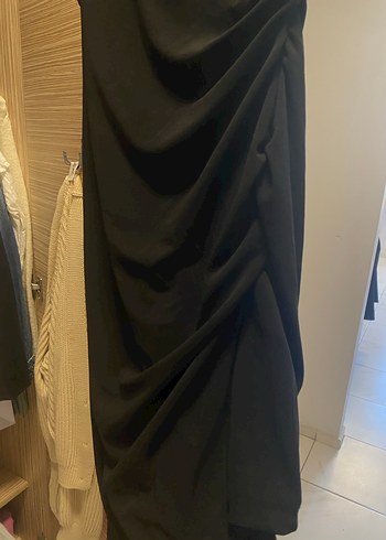 Siyah Drapeli Midi Abiye Elbise - Görsel 3
