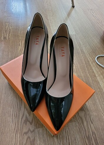 Hotiç Hotiç stiletto ayakakbi rugan