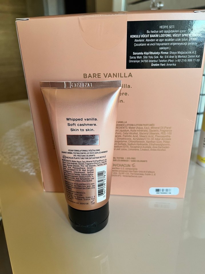 Victoria's Secret Bare Vanilla Vücut Losyonu 75ml - Görsel 3