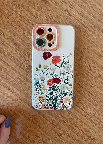 Çiçek Desenli Telefon Kılıfı 14 pro max