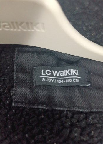 LC Waikiki Erkek  çocuk Siyah Rozet - 9-10 Yaş - Görsel 3