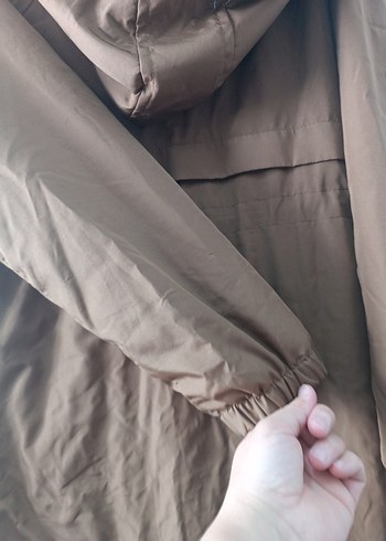 Kahverengi Kadın Uzun Kürk Detaylı Kabanı - Görsel 4