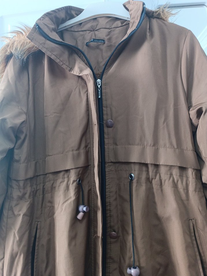 Kahverengi Kadın Uzun Kürk Detaylı Kabanı - Görsel 2