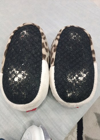 Erkek Çocuk Leopar Desenli Sıcak Peluş Terlik - Görsel 5