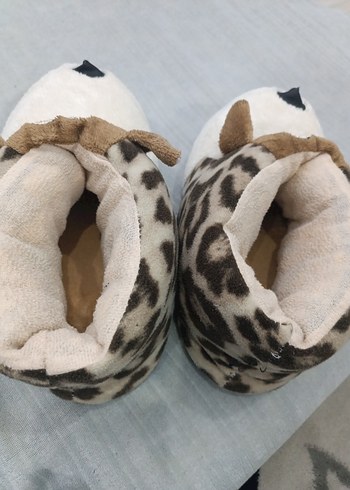 Erkek Çocuk Leopar Desenli Sıcak Peluş Terlik - Görsel 2