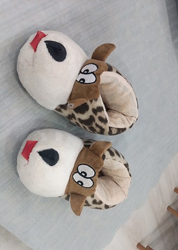 Erkek Çocuk Leopar Desenli Sıcak Peluş Terlik - Görsel 3
