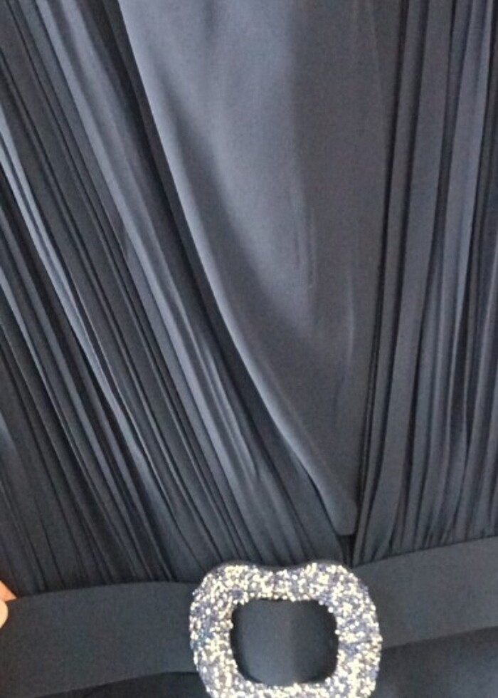 Tesettür elbise - Görsel 4