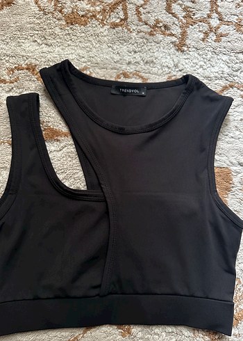 Siyah V Yaka Kadın Spor Atlet - Görsel 2