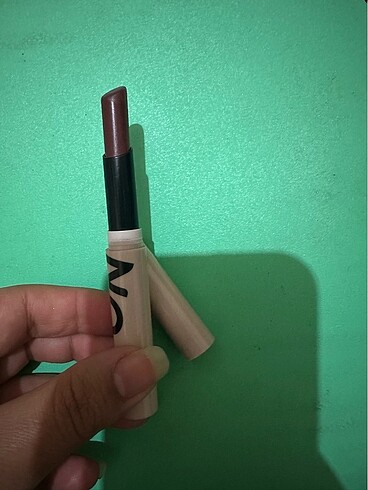 Avon Avon lip balm