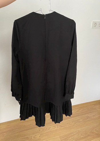 40 Beden siyah Renk Siyah Uzun Kollu Volanlı Midi Tunik