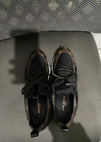 Louis vuitton run away sneakers - Görsel 4